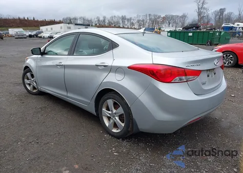 2013 Hyundai Elantra Gls z USA, uszkodzony, nr VIN 5NPDH4AE8DH264071